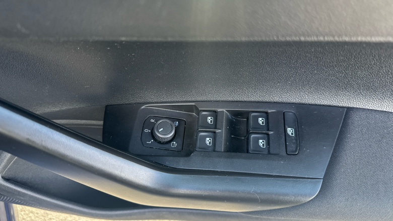 Volkswagen Polo 1.0 TSI Life 5dr Petrol Hatchback